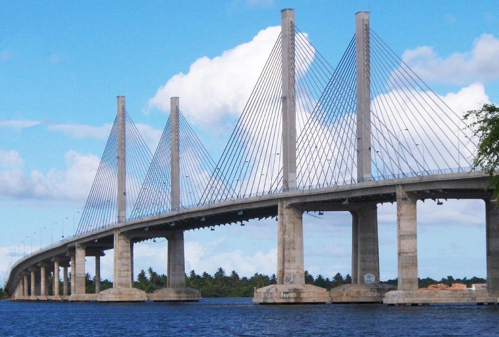 Ponte Construtor João Alves