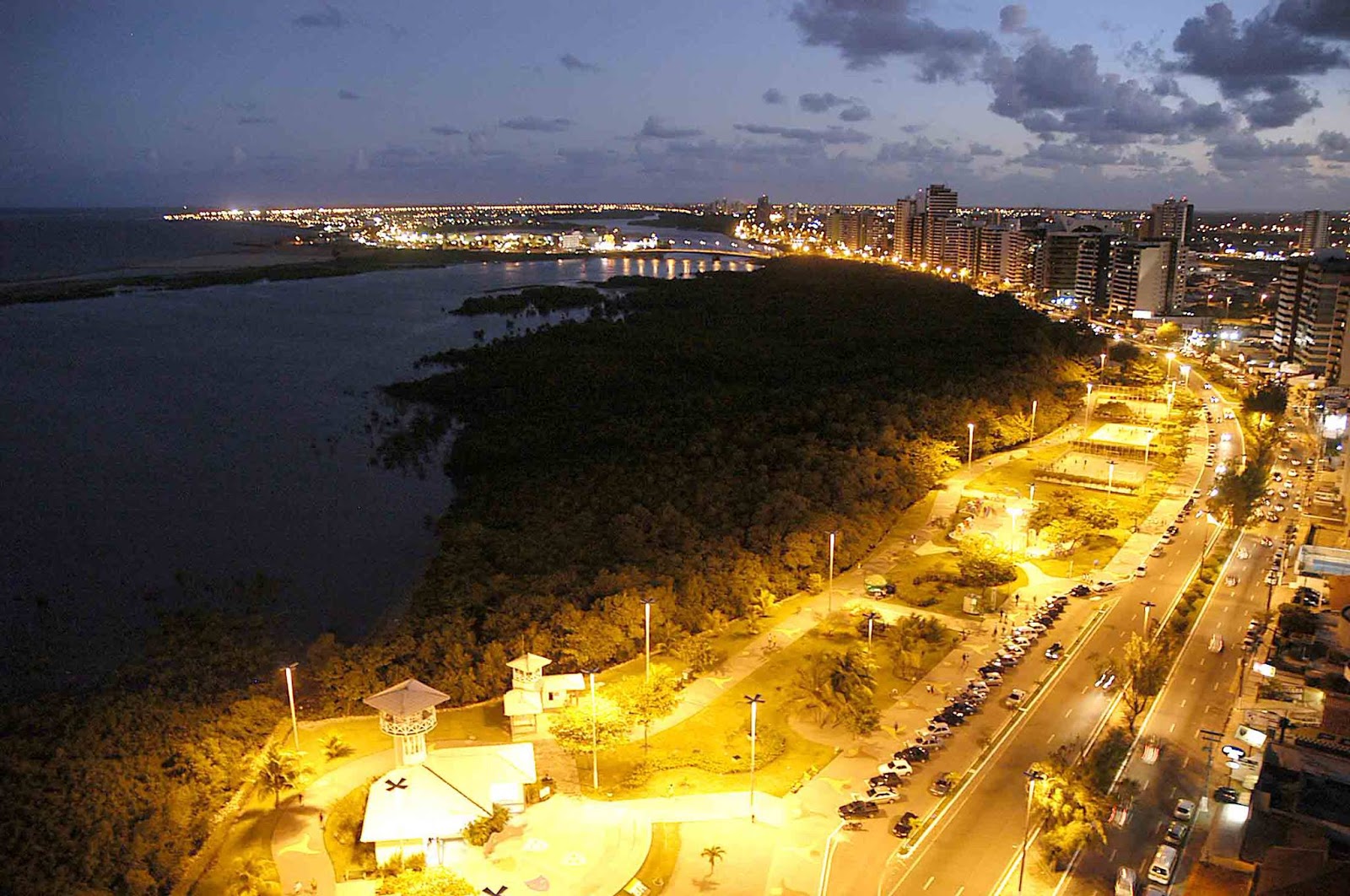 Calçadão da Treze de Julho